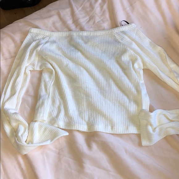 Ribbed knit crop top sweater - Picture 3 of 4